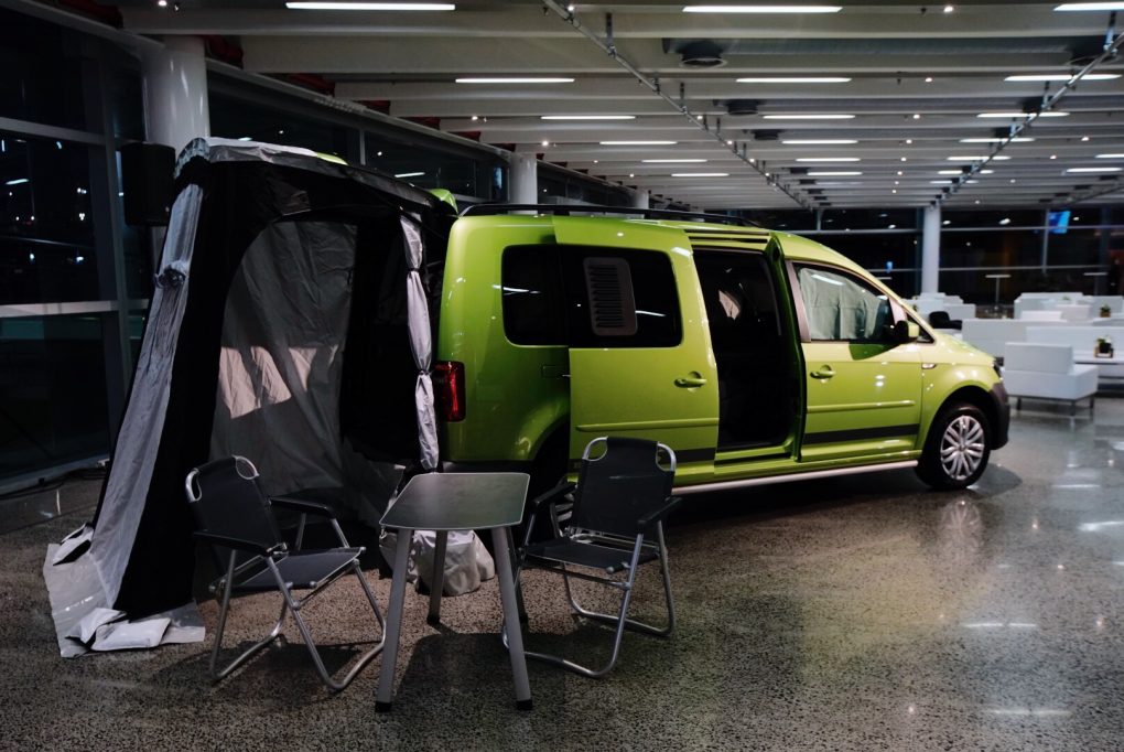 Volkswagen Caddy Beach campervan